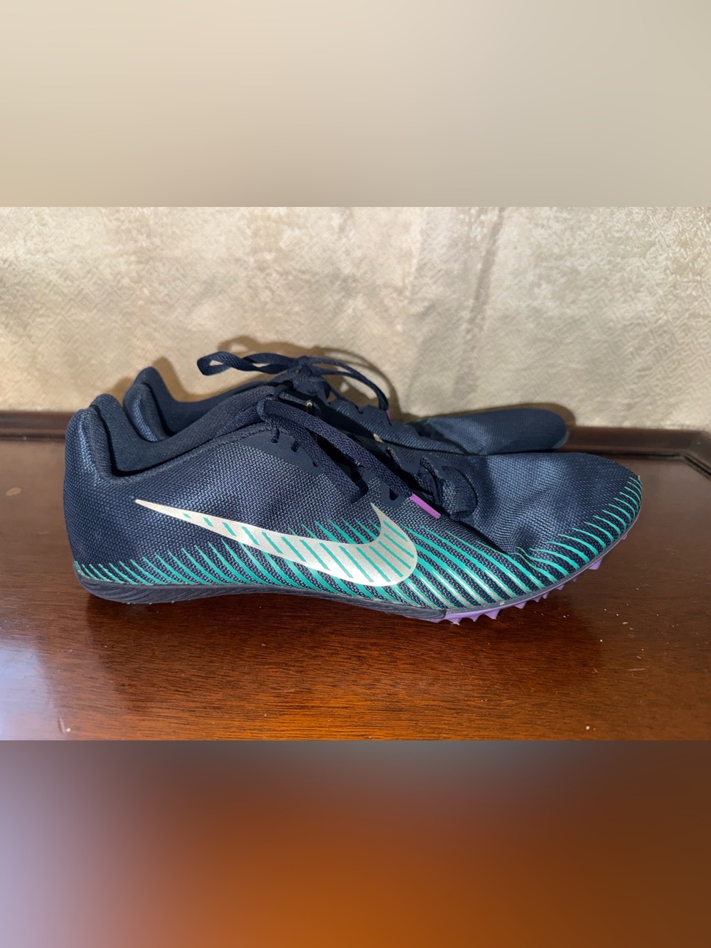 Nike Zoom Rival M 9 'Obsidian Wild Berry